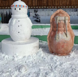 Маленький снеговик