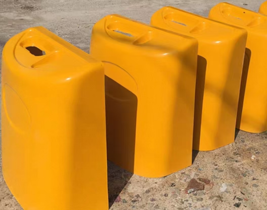 Корпус из стеклопластика